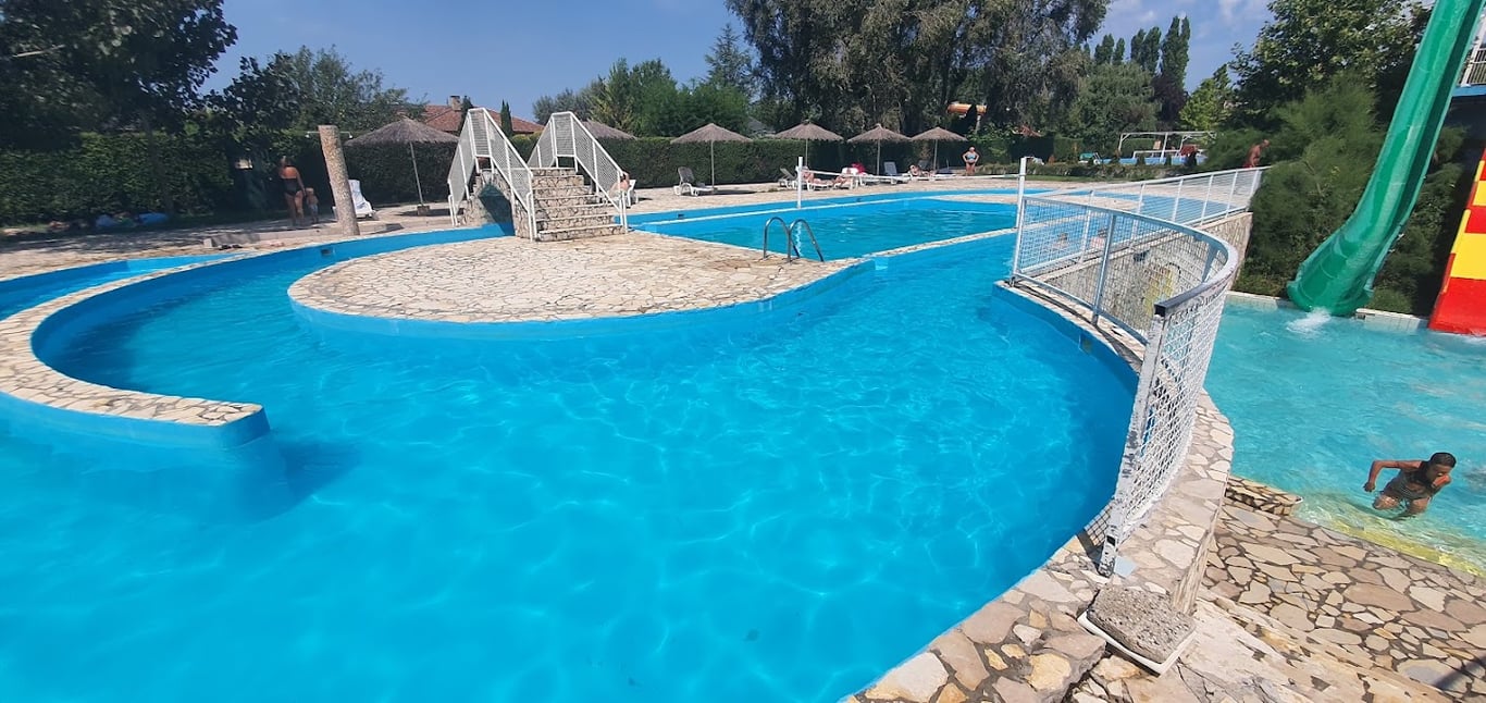 Oázis Wellness Park & Panzió