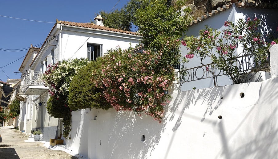 Sto Roloi Island Houses