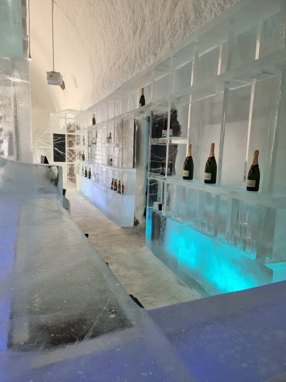 ICEHOTEL Jukkasjärvi