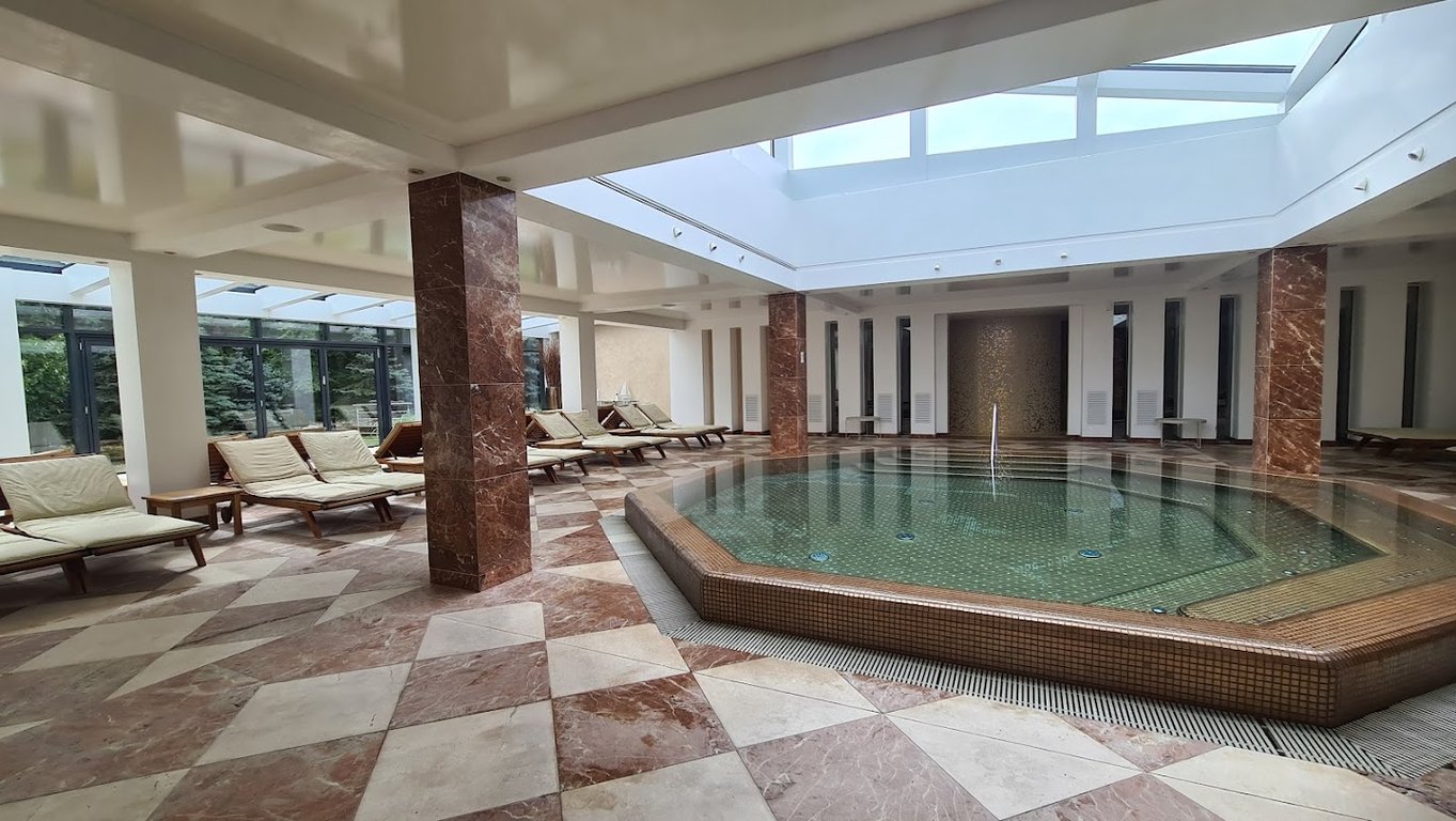 Vanagupe Spa Resort