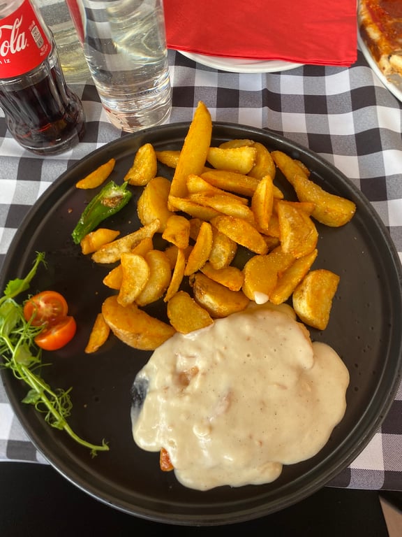 Provolone Étterem és Rendezvényterem Mátészalka