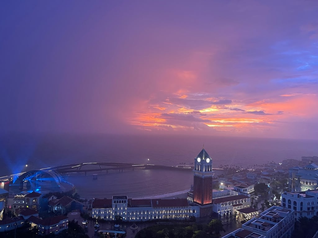 We Young Apartments - Firework view, Sunset & Ocean view