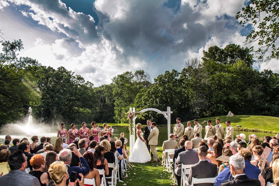 Oak Brook Bath & Tennis Club