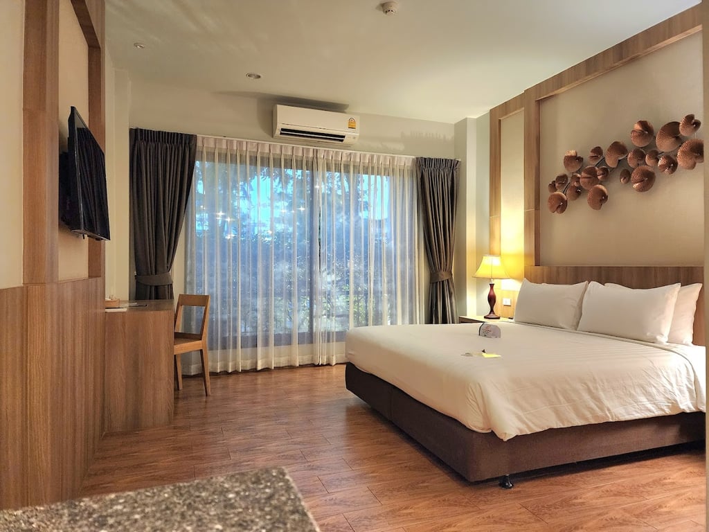 Civilize Hotel