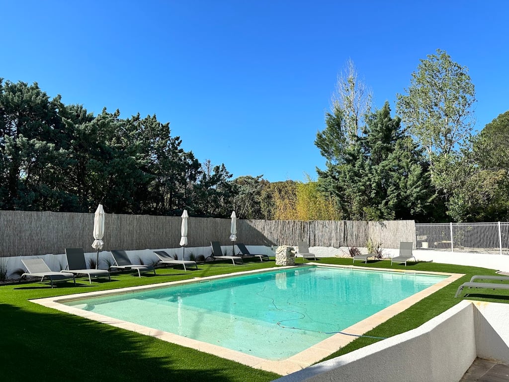Soko Hotels-Pont du Gard