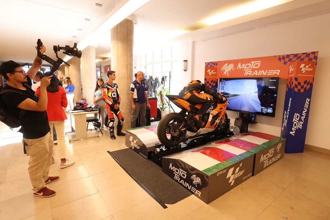 Moto Trainer Portugal | Simulador Oficial do MotoGP