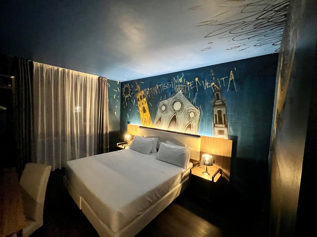 Muraless Art Hotel