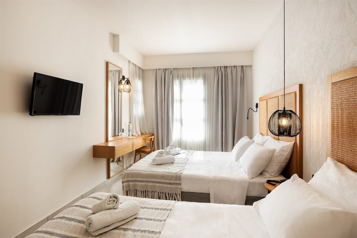 Pedi Beach Hotel