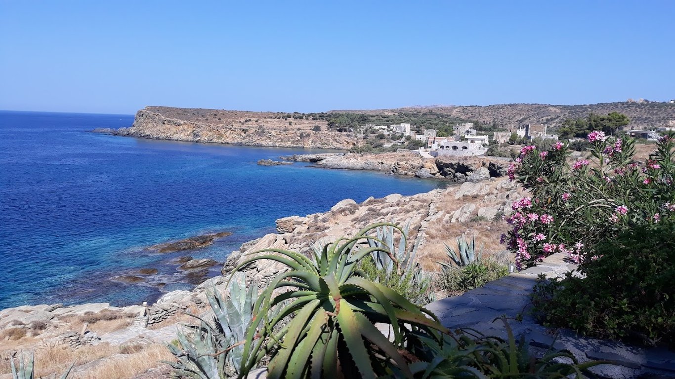 Porto Mani Suites