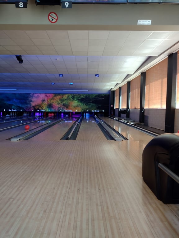Crosly Bowling