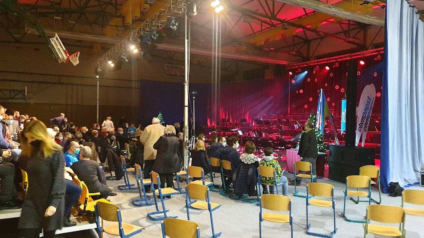 Športna Dvorana OŠ Cerknica