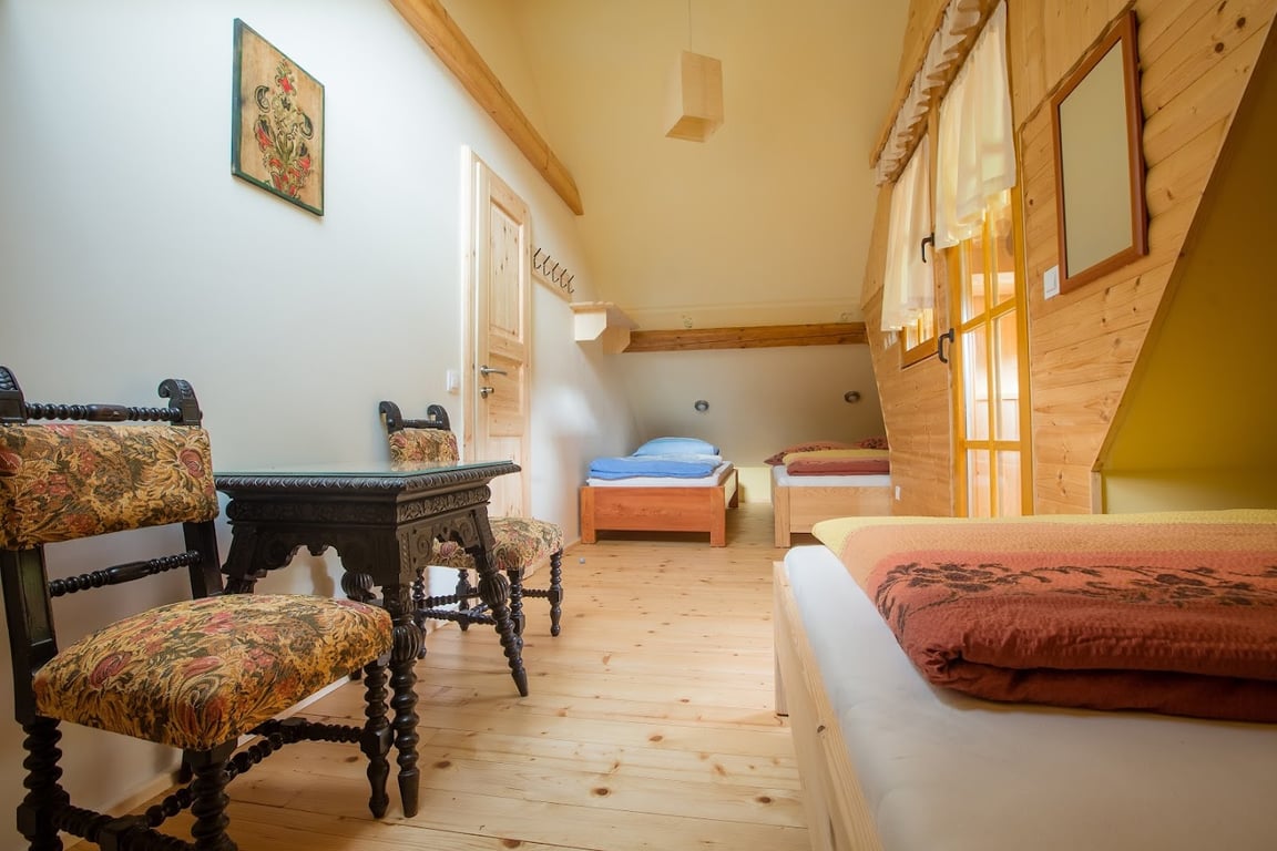 Gostinstvo in športni turizem Kraljev hrib
