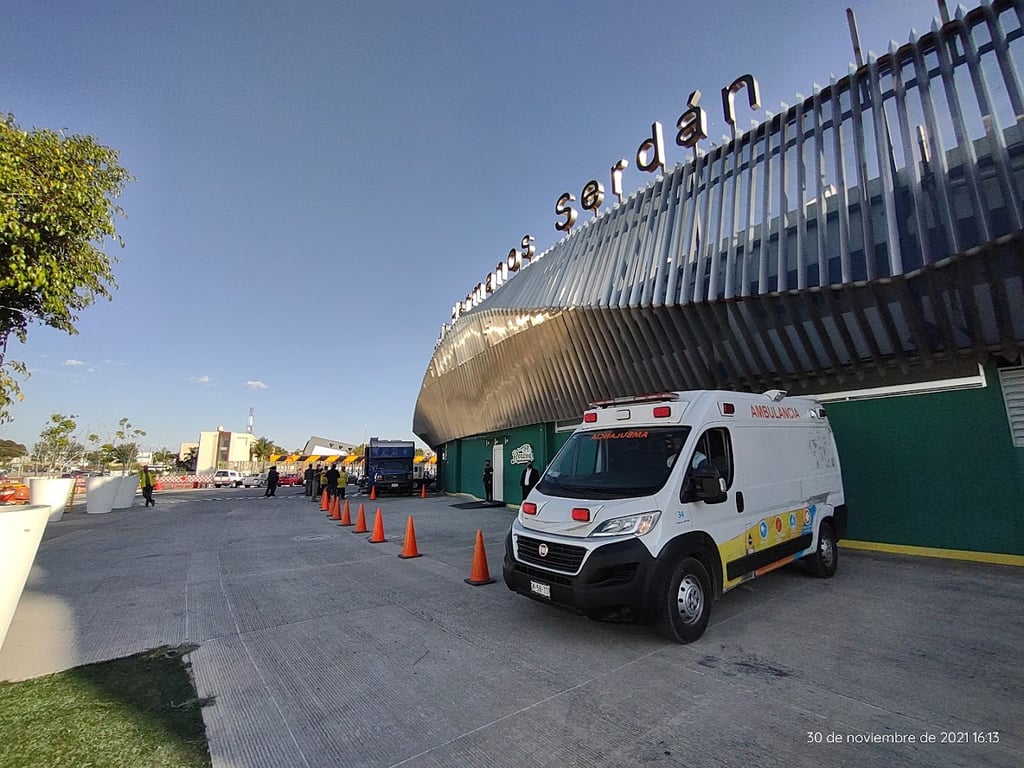 Estadio de Béisbol Hermanos Serdán