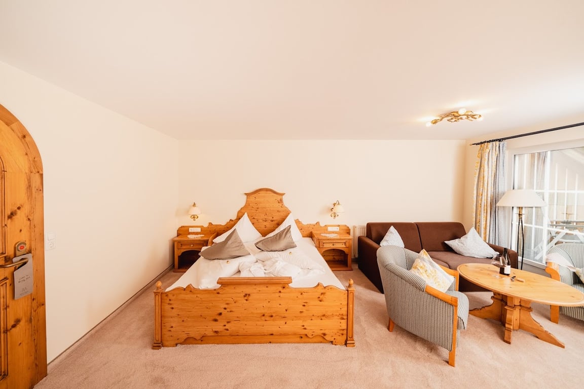 MONS suites wine passion