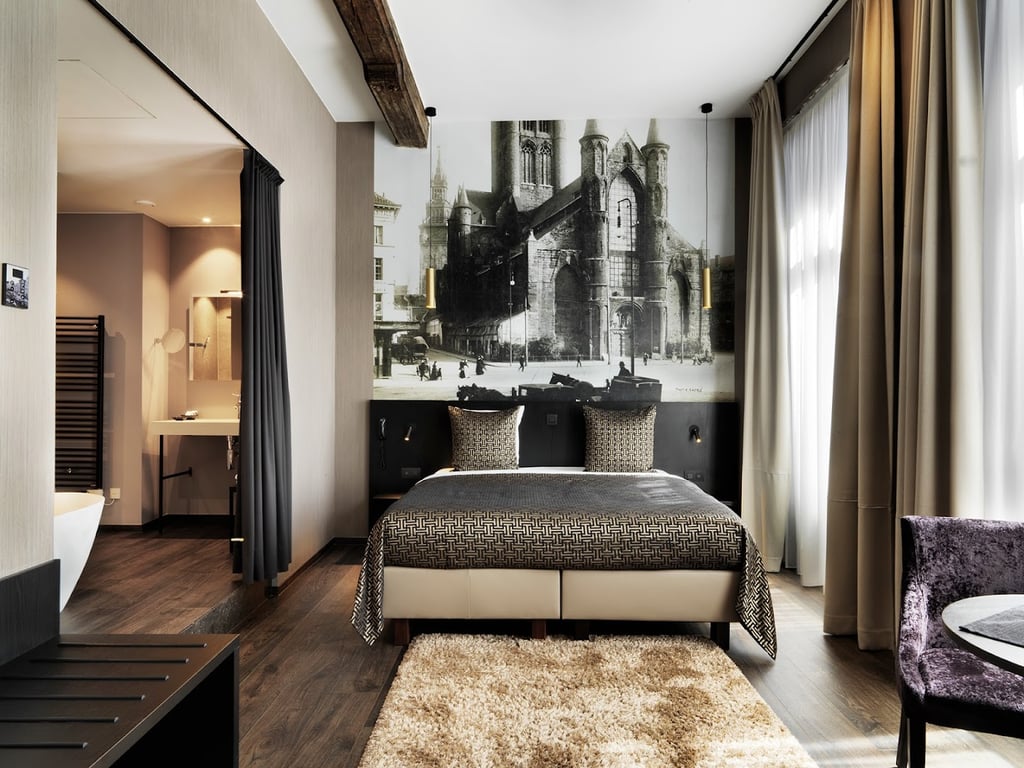 Hotel Harmony