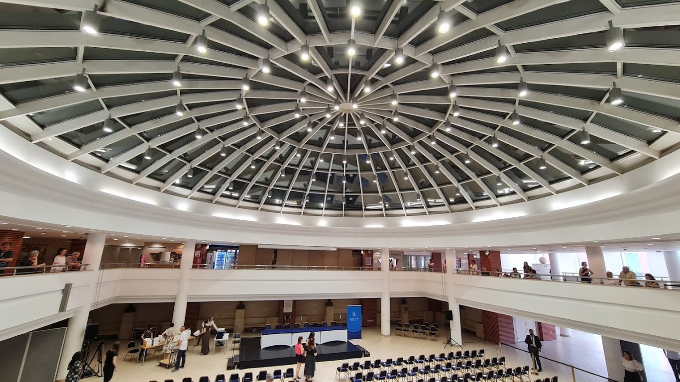 ELTE Lágymányosi Campus Egyetemi Kongresszusi Központ