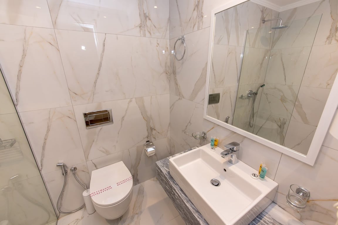 CLASS Hotel Ksamil