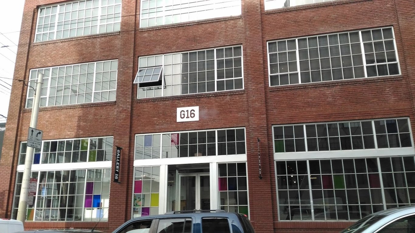 Gallery 16