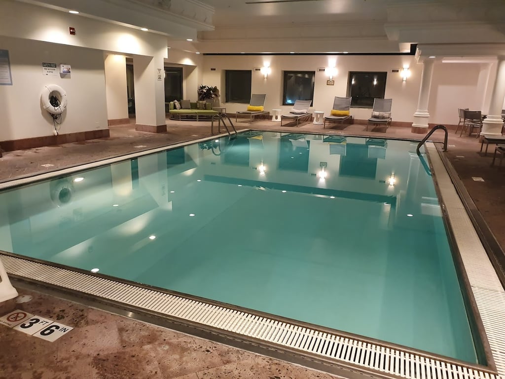 Renaissance Chicago Downtown Hotel