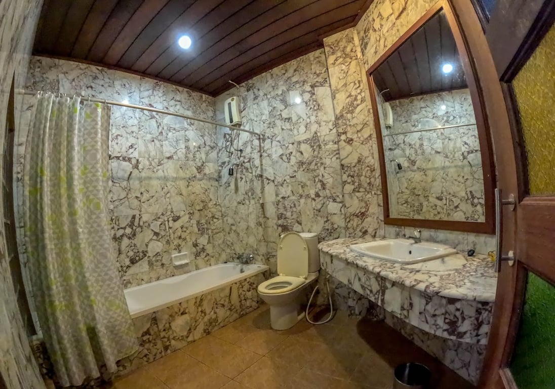 BureeSateng Hotel