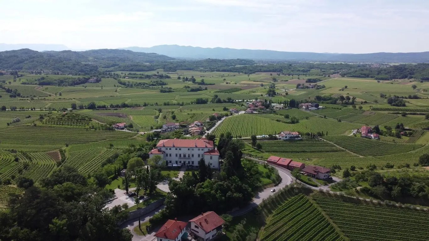 Villa Vipolže