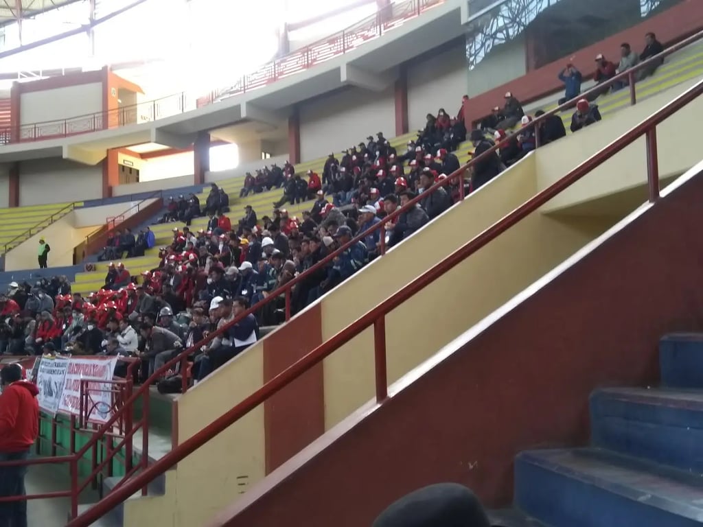 Polideportivo Héroes de Octubre