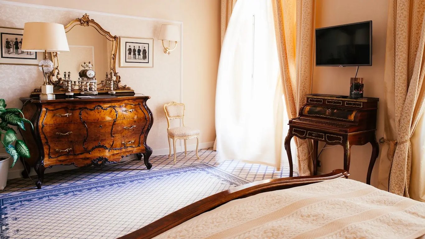 Grand Hotel Continental Bucharest