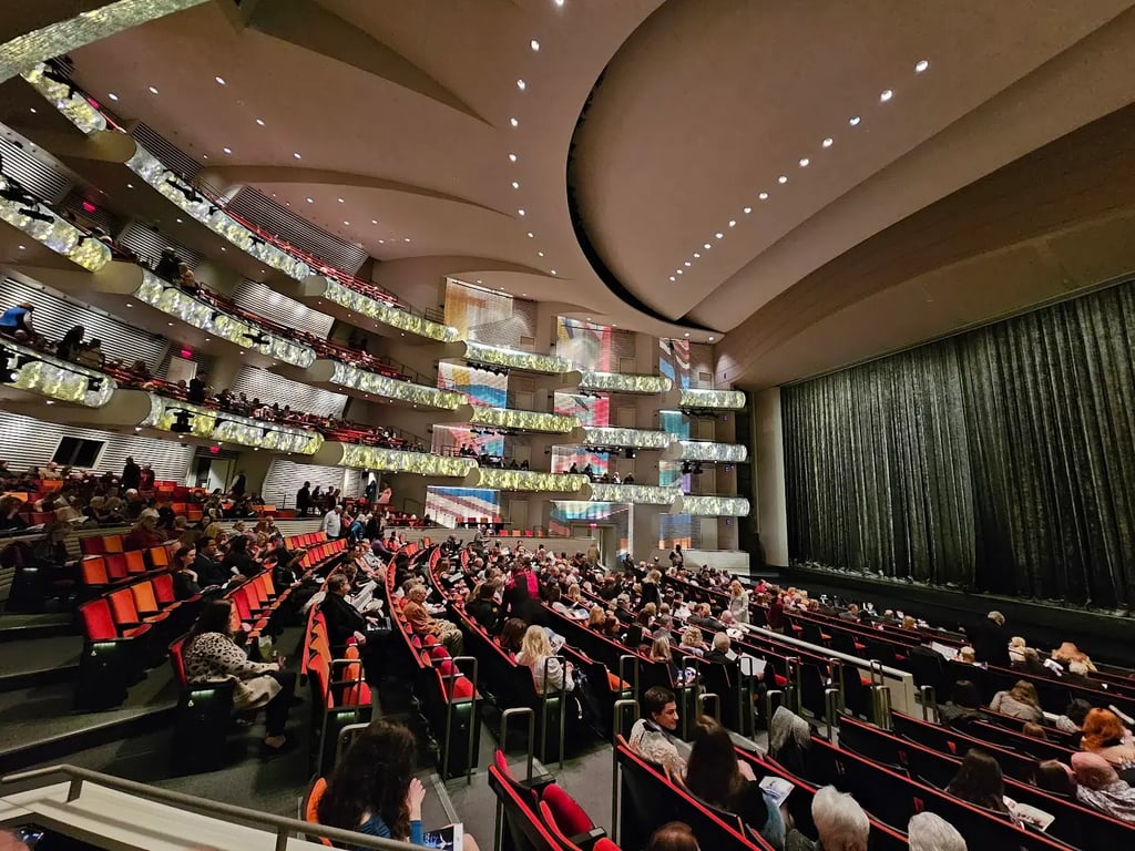 Kauffman Center for the Performing Arts (Lyric Opera of Kansas City), Kansas City, Missouri