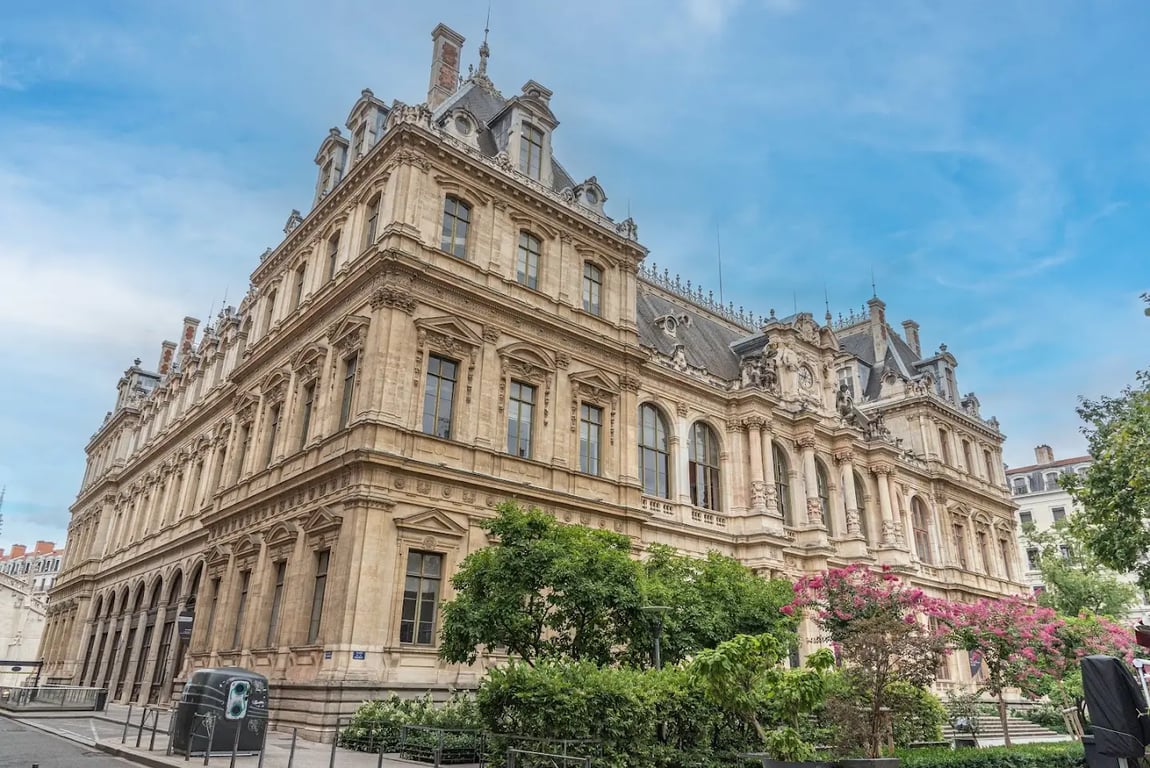 Le Palais de la Bourse