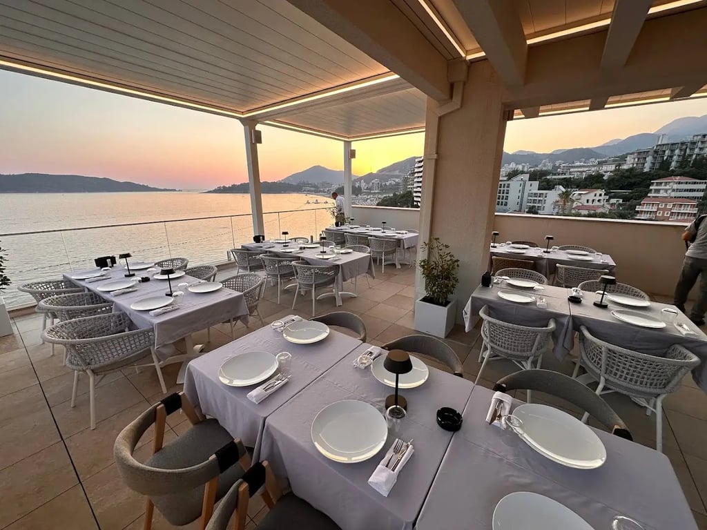 Boutique Hotel Shell