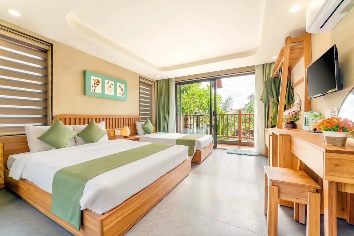 The Linh Seaside Villa Hoi An