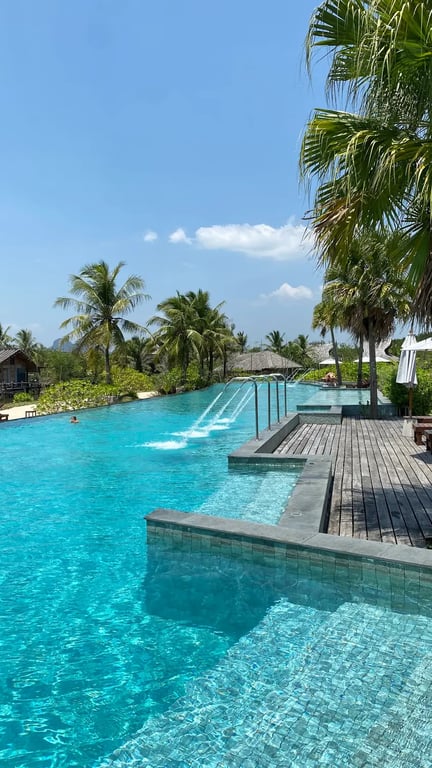 Venice Krabi Villa Resort