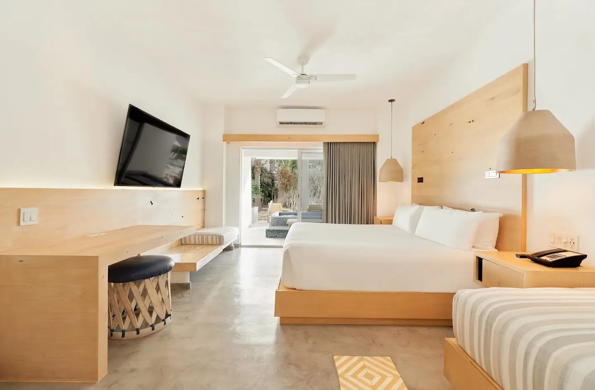 Bahia Hotel & Beach House