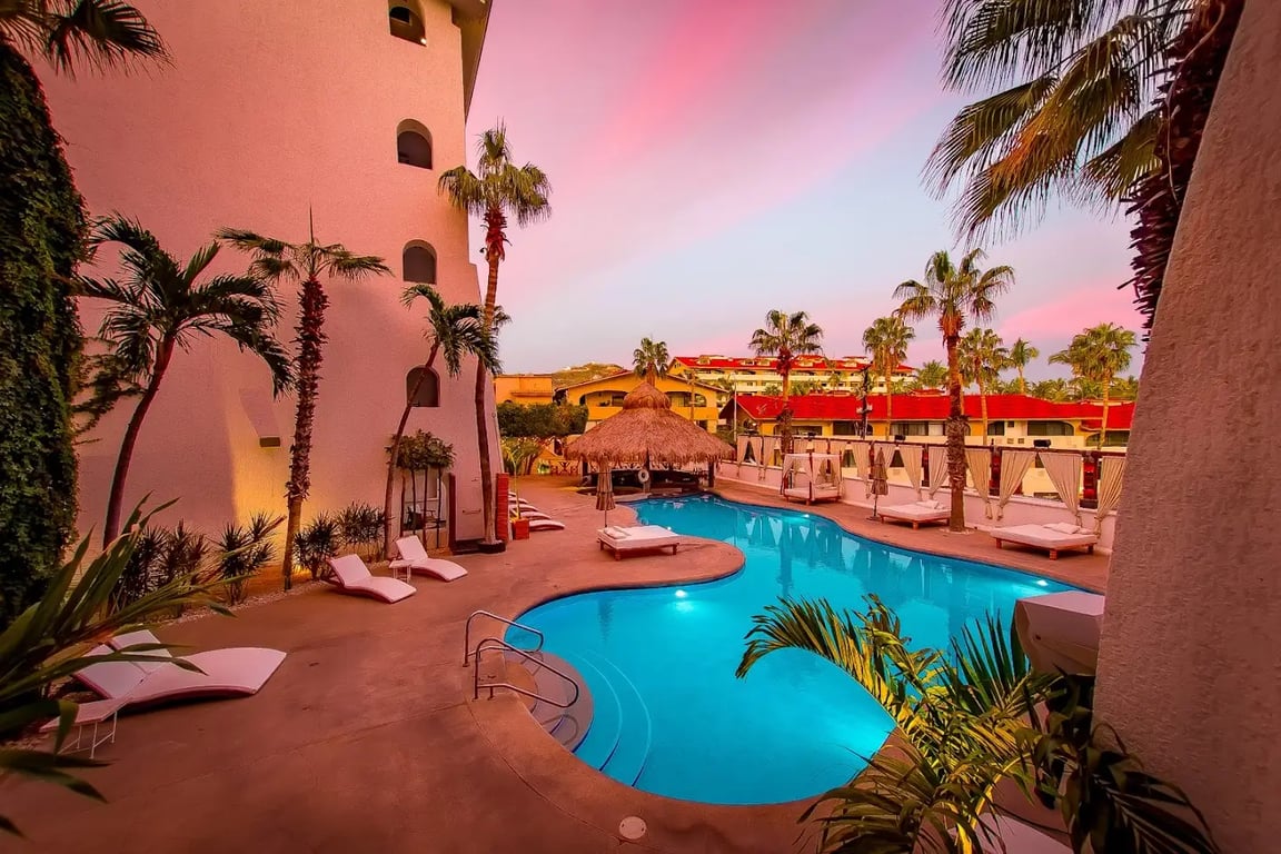 Bahia Hotel & Beach House