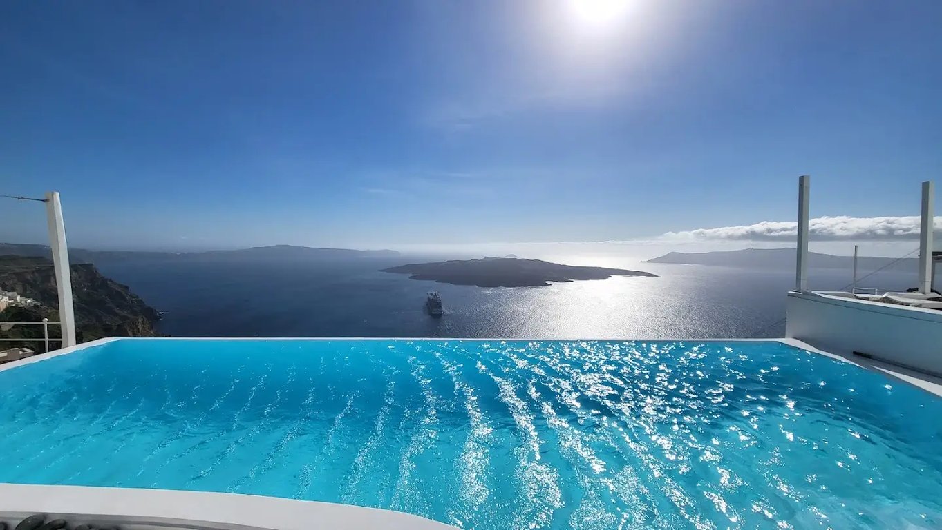 Cosmopolitan Suites - Small Luxury Hotels of the World