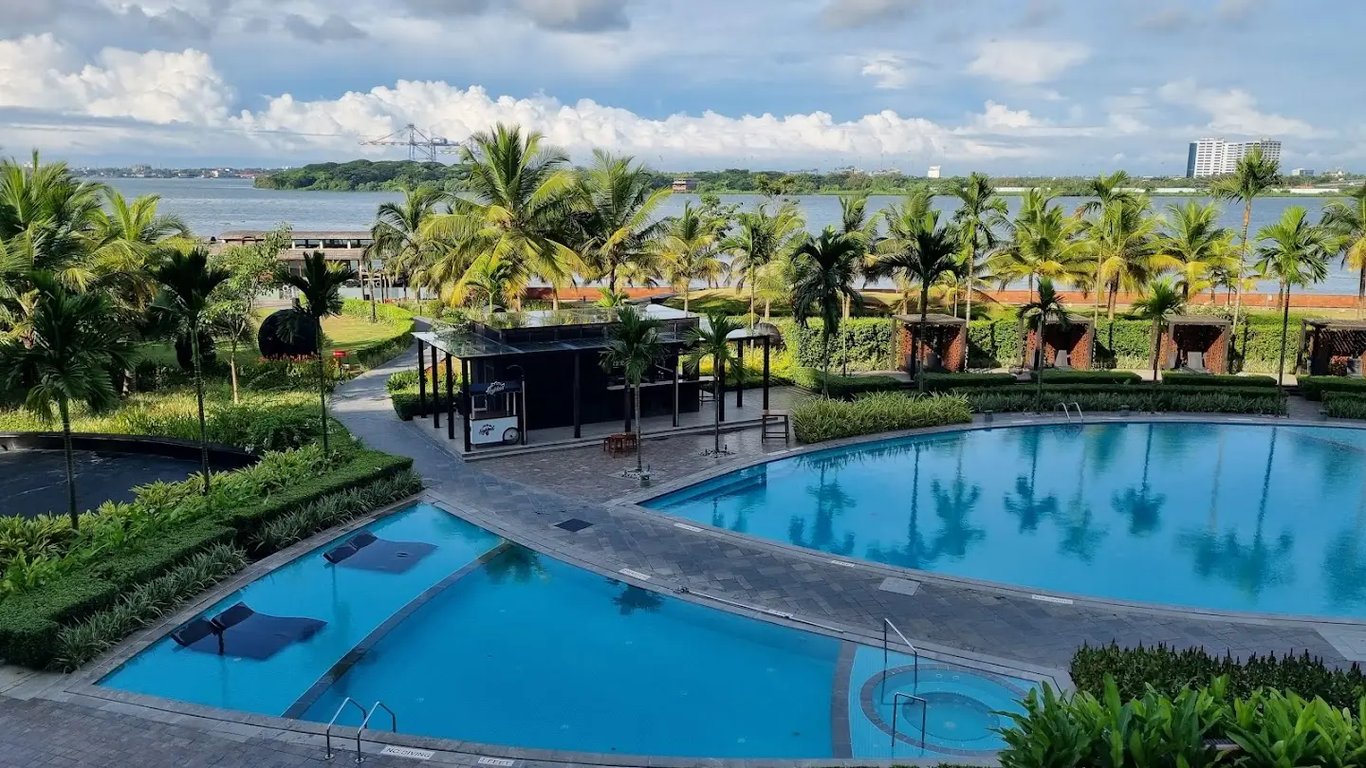 LuLu Grand Hyatt International Convention Centre, Bolghatty Island Kochi