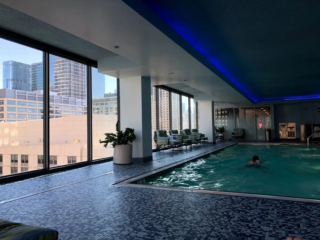 The Royal Sonesta Chicago River North