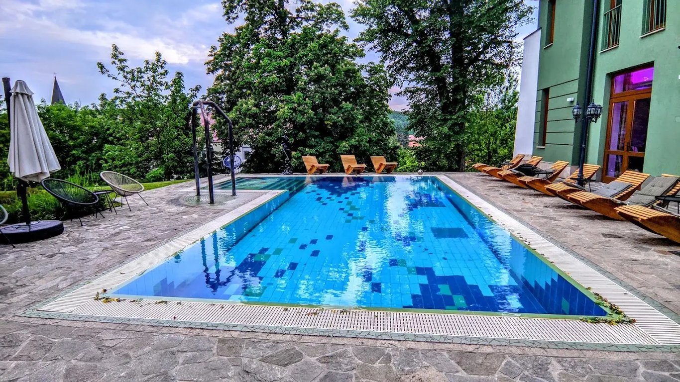 Hotel Vécsecity