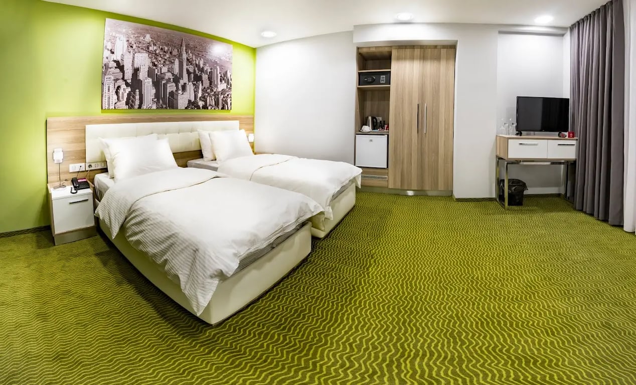 Central Hotel, Fitness and Spa