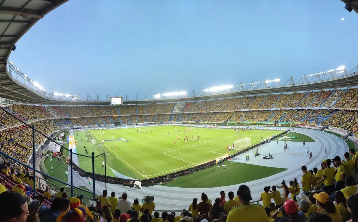 Estadio Mobil Super