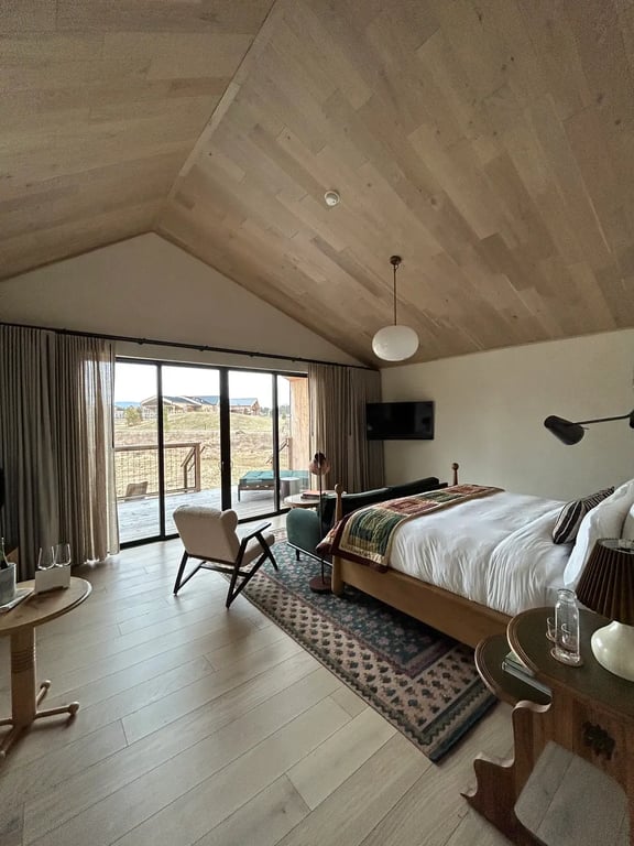 Wildflower Farms, Auberge Resorts Collection