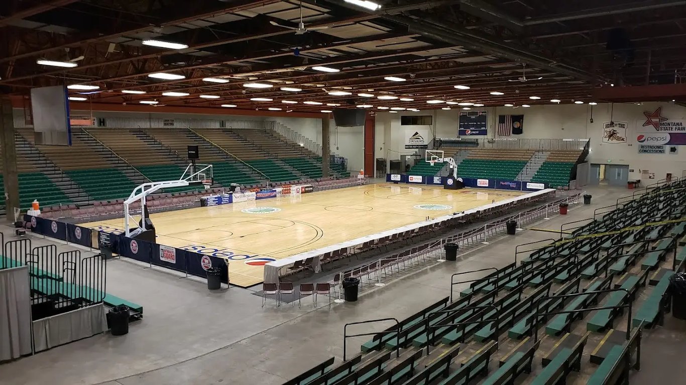 Four Seasons Arena