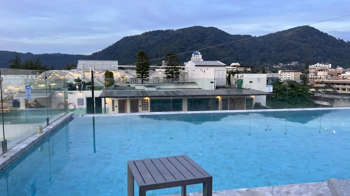 Hotel Clover Patong Phuket - SHA Plus