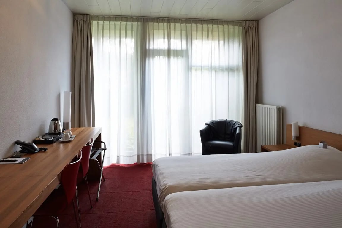 Corbie Hotel Mol