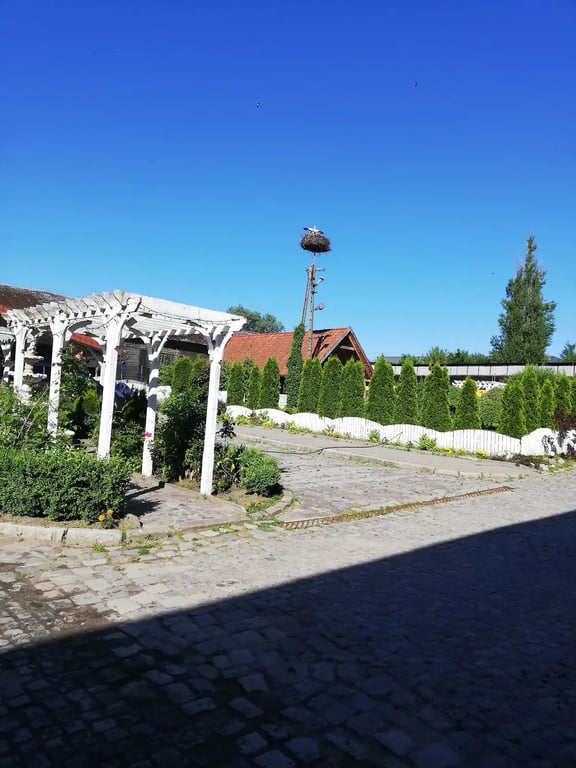 Zajazd ELJAN - Centrum Noclegowe nad jeziorem. Olsztyn, ul. Lubelska 47. Przyjęcia.