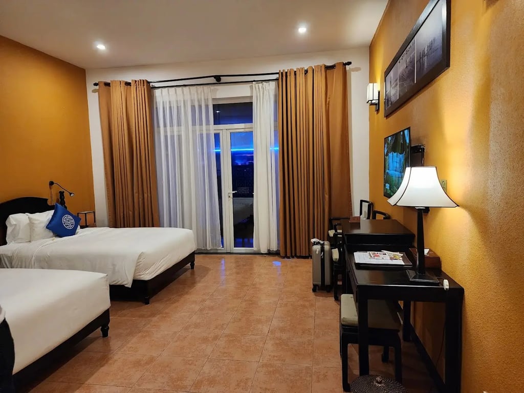 Hotel Front Beach