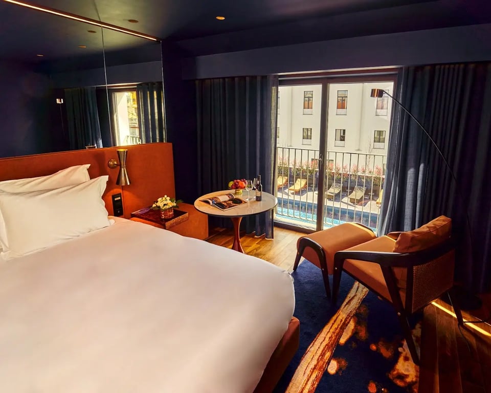 The Lodge Hotel