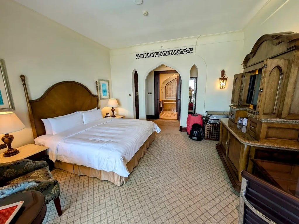 Shangri-La Qaryat Al Beri, Abu Dhabi