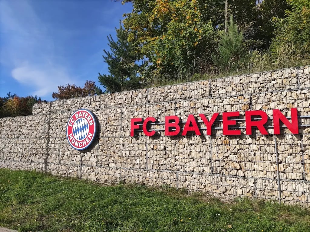 Nachwuchsleistungszentrum FC Bayern München