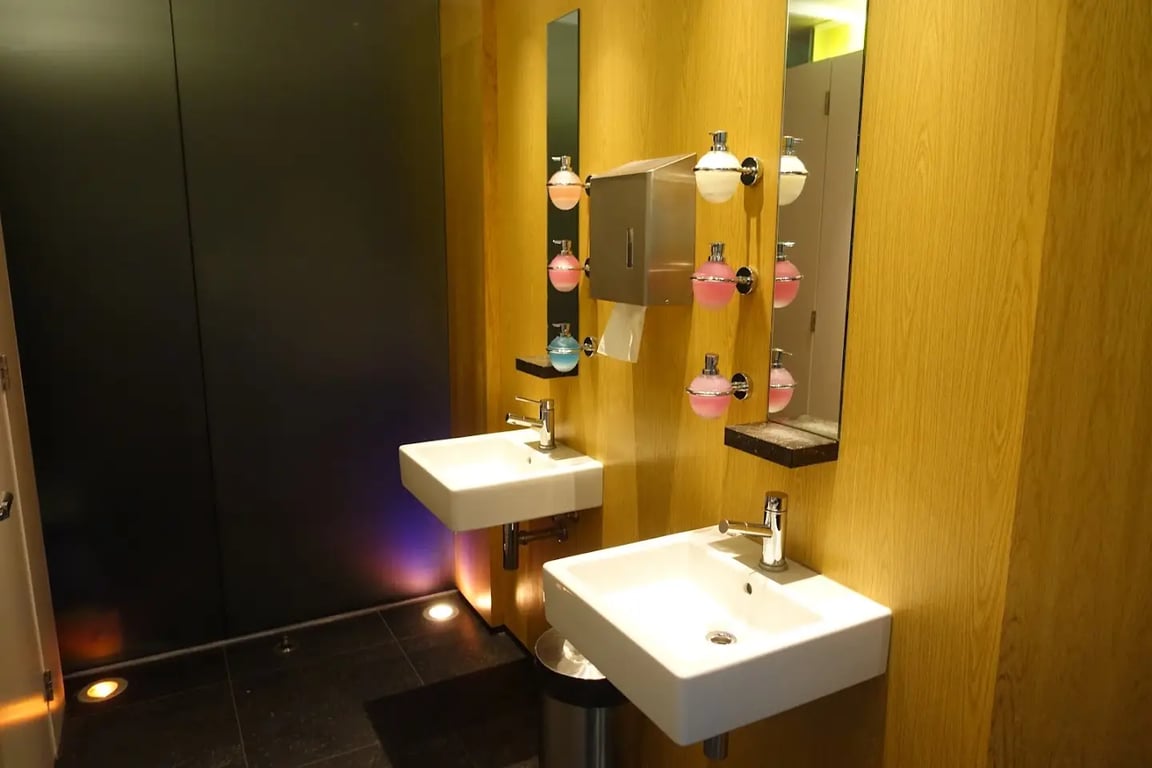 Kruisherenhotel Maastricht - Oostwegel Collection, member of Design Hotels